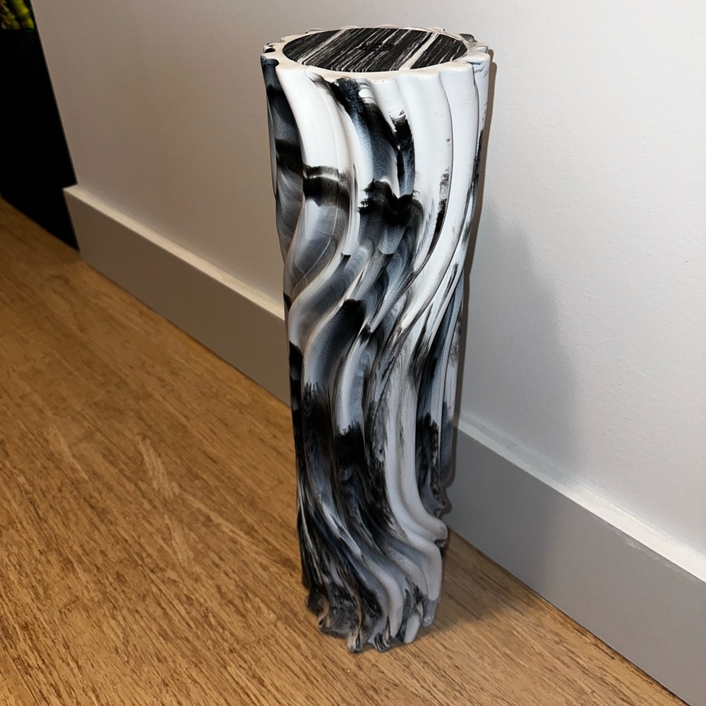 Lululemon foam roller